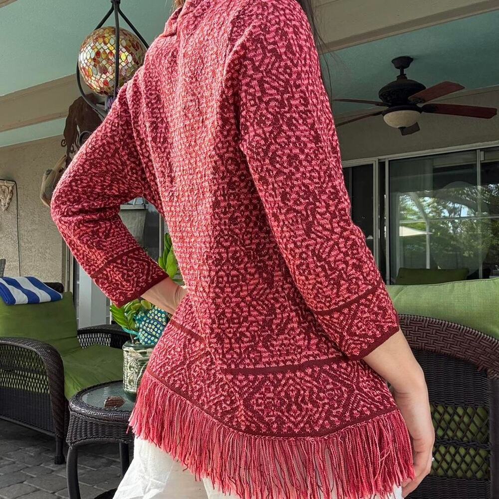 Fringe Hem Knit Cardigan